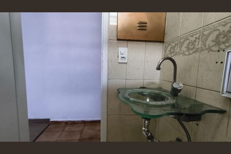Casa à venda com 250m², 2 quartos e 2 vagas Casa à venda com 250m², 2 quartos e 2 vagasLavabo