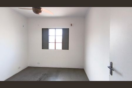 Casa à venda com 250m², 2 quartos e 2 vagas Casa à venda com 250m², 2 quartos e 2 vagasQuarto 1