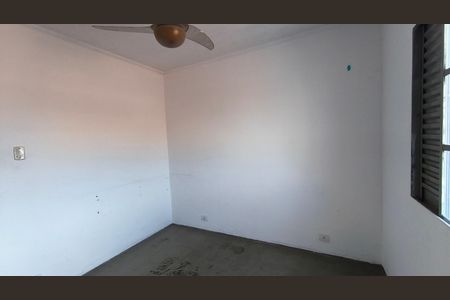 Casa à venda com 250m², 2 quartos e 2 vagas Casa à venda com 250m², 2 quartos e 2 vagasQuarto 1