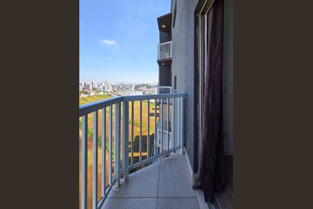 Apartamento para alugar com 62m², 2 quartos e 1 vagaSacada