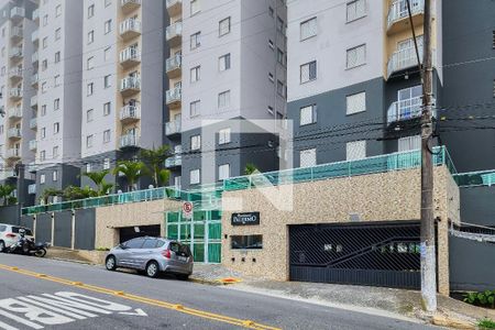 Apartamento para alugar com 62m², 2 quartos e 1 vagaFachada