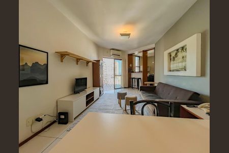 Apartamento à venda com 60m², 1 quarto e 1 vaga Apartamento à venda com 60m², 1 quarto e 1 vagaSala