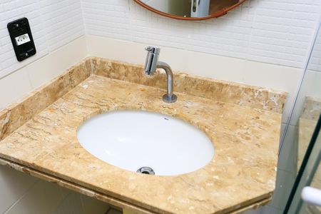 Apartamento para alugar com 122m², 3 quartos e 2 vagasBanheiro