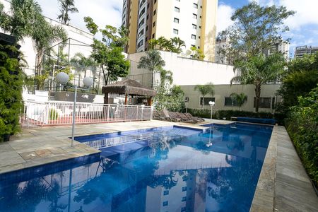 Apartamento para alugar com 122m², 3 quartos e 2 vagasÁrea comum - Piscina