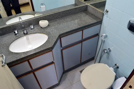 Apartamento para alugar com 62m², 2 quartos e 1 vagaBanheiro da Suíte