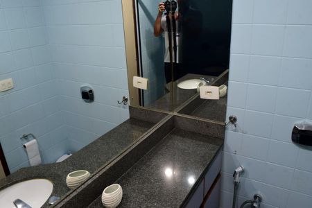 Apartamento para alugar com 62m², 2 quartos e 1 vagaBanheiro da Suíte