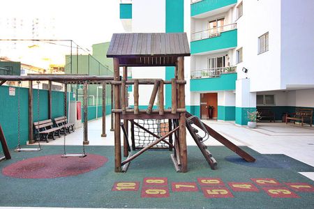 Apartamento à venda com 92m², 3 quartos e 2 vagasÁrea comum - Playground