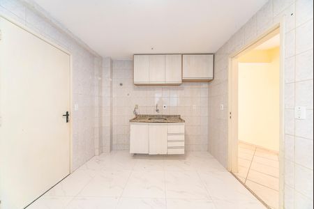 Apartamento à venda com 92m², 3 quartos e 2 vagasCozinha 