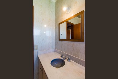 Apartamento para alugar com 380m², 4 quartos e 4 vagasBanheiro da Suíte