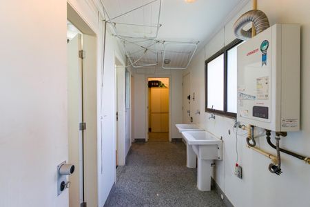 Apartamento para alugar com 380m², 4 quartos e 4 vagasÁrea de Serviço