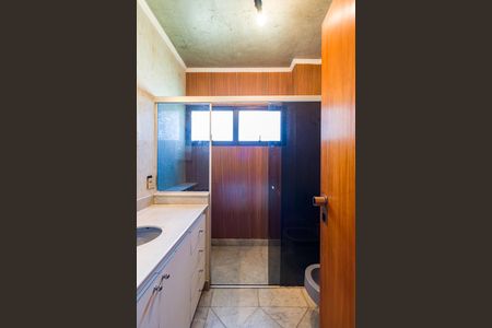 Apartamento para alugar com 380m², 4 quartos e 4 vagasBanheiro da Suíte