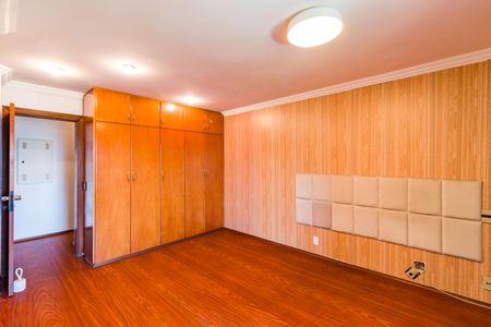 Apartamento para alugar com 380m², 4 quartos e 4 vagasSuíte