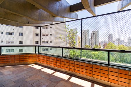 Apartamento para alugar com 380m², 4 quartos e 4 vagasSacada