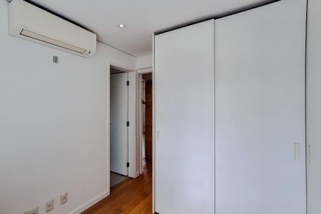 Apartamento para alugar com 108m², 2 quartos e 3 vagasSuíte