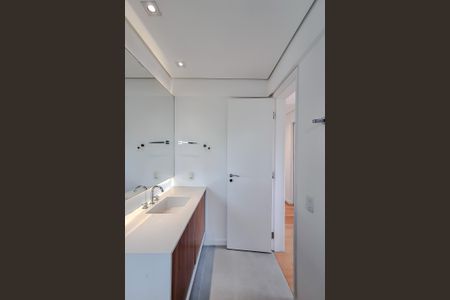 Apartamento para alugar com 108m², 2 quartos e 3 vagasBanheiro da Suíte 2