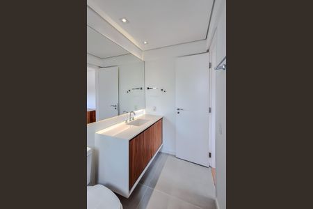 Apartamento para alugar com 108m², 2 quartos e 3 vagasBanheiro da Suíte 2