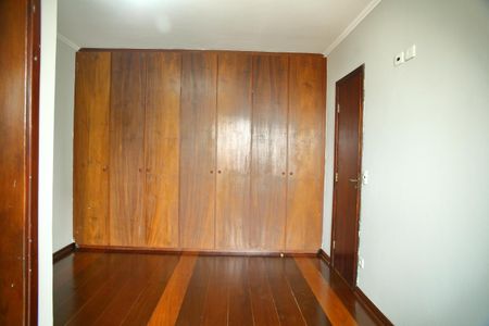 Casa para alugar com 250m², 3 quartos e 4 vagasSuíte 3