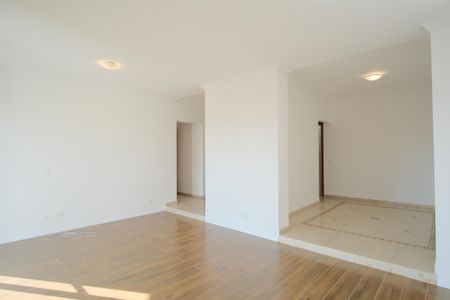 Apartamento para alugar com 156m², 4 quartos e 3 vagasSala