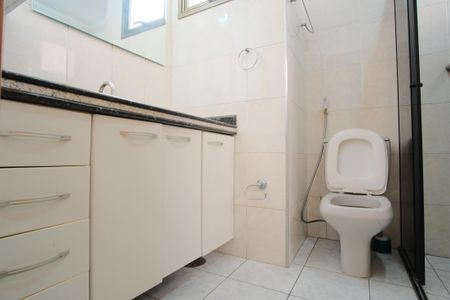 Apartamento para alugar com 156m², 4 quartos e 3 vagasBanheiro da Suíte