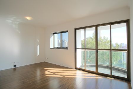 Apartamento para alugar com 156m², 4 quartos e 3 vagasSala