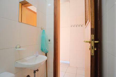 Apartamento para alugar com 156m², 4 quartos e 3 vagasBanheiro de serviço