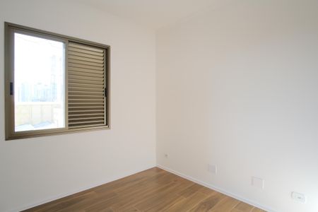 Apartamento para alugar com 156m², 4 quartos e 3 vagasQuarto 2