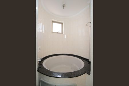 Apartamento para alugar com 156m², 4 quartos e 3 vagasBanheiro da Suíte