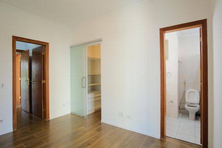 Apartamento para alugar com 156m², 4 quartos e 3 vagasSuíte