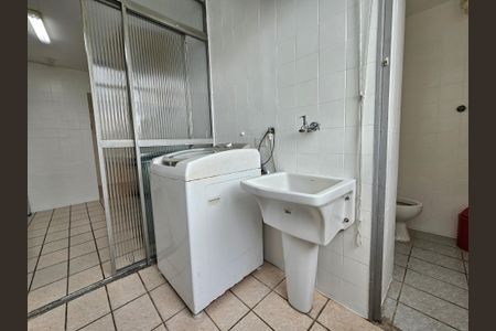 Apartamento para alugar com 96m², 3 quartos e 1 vagaÁrea de Serviço