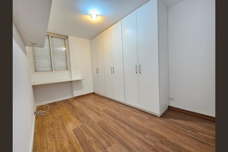 Apartamento para alugar com 96m², 3 quartos e 1 vagaQuarto 2