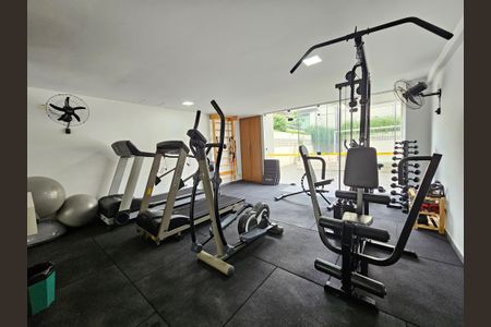 Apartamento para alugar com 96m², 3 quartos e 1 vagaAcademia