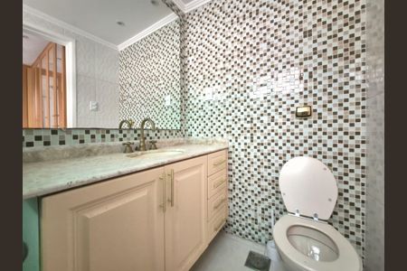 Apartamento para alugar com 350m², 3 quartos e 2 vagasBanheiro suite 1