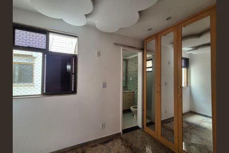 Apartamento para alugar com 350m², 3 quartos e 2 vagasSuíte 1