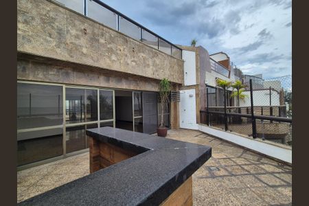 Apartamento para alugar com 350m², 3 quartos e 2 vagasVaranda