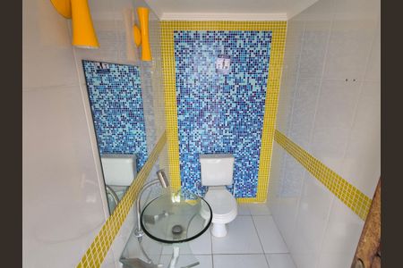 Apartamento para alugar com 350m², 3 quartos e 2 vagasBanheiro de Serviço
