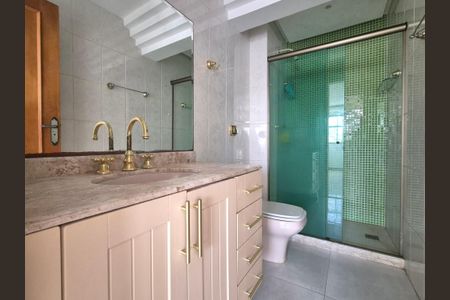 Apartamento para alugar com 350m², 3 quartos e 2 vagasBanheiro suíte 2