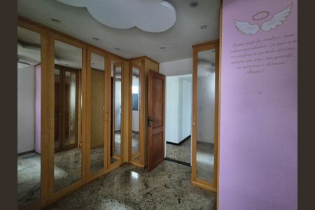 Apartamento para alugar com 350m², 3 quartos e 2 vagasSuíte 1