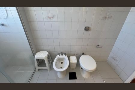 Apartamento à venda com 87m², 1 quarto e 1 vaga Apartamento à venda com 87m², 1 quarto e 1 vagaBanheiro social
