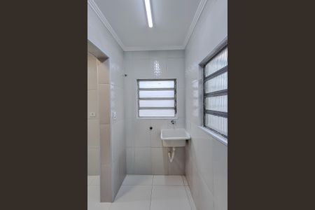 Casa para alugar com 50m², 1 quarto e sem vagaÁrea de Serviço