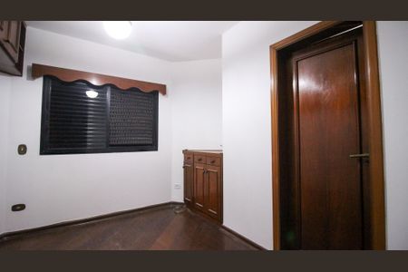 Apartamento para alugar com 121m², 4 quartos e 2 vagas Apartamento para alugar com 121m², 4 quartos e 2 vagasSuíte