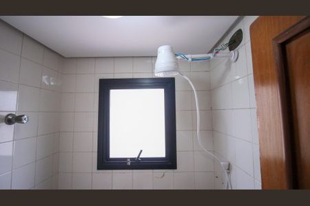 Apartamento para alugar com 121m², 4 quartos e 2 vagas Apartamento para alugar com 121m², 4 quartos e 2 vagasBanheiro 2