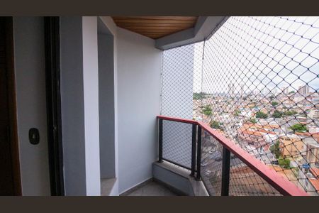 Apartamento para alugar com 121m², 4 quartos e 2 vagas Apartamento para alugar com 121m², 4 quartos e 2 vagasVaranda