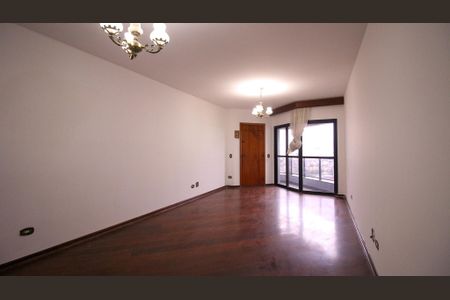 Apartamento para alugar com 121m², 4 quartos e 2 vagas Apartamento para alugar com 121m², 4 quartos e 2 vagasSala