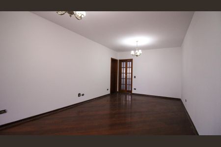 Apartamento para alugar com 121m², 4 quartos e 2 vagas Apartamento para alugar com 121m², 4 quartos e 2 vagasSala