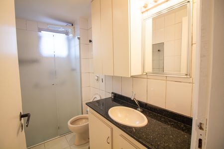 Apartamento para alugar com 80m², 3 quartos e 1 vaga Apartamento para alugar com 80m², 3 quartos e 1 vagaBanheiro da Suíte