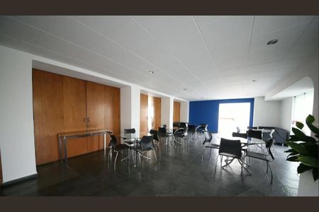 Apartamento para alugar com 80m², 3 quartos e 1 vaga Apartamento para alugar com 80m², 3 quartos e 1 vagaÁrea comum - Salão de Festas