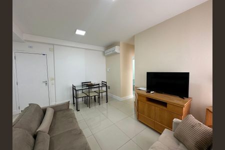 Apartamento à venda com 40m², 1 quarto e 1 vagaSala