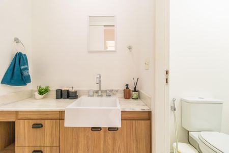 Banheiro de apartamento à venda com 1 quarto, 40m² em Melville Empresarial Ii, Barueri