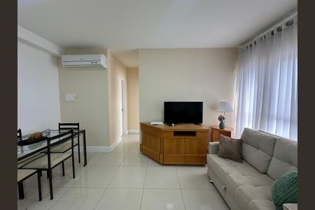 Apartamento à venda com 40m², 1 quarto e 1 vagaSala