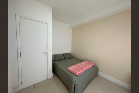 Apartamento à venda com 40m², 1 quarto e 1 vagaQuarto